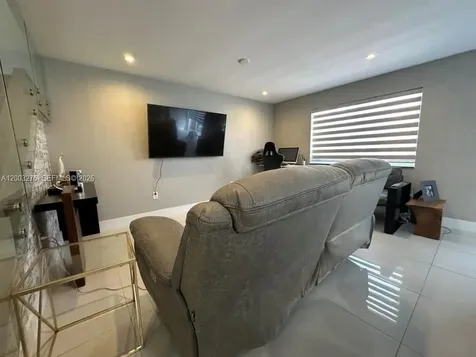11521 NW 50th Terrace Doral FL 33178
