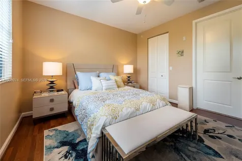 3020 NW 125th Avenue Sunrise FL 33323