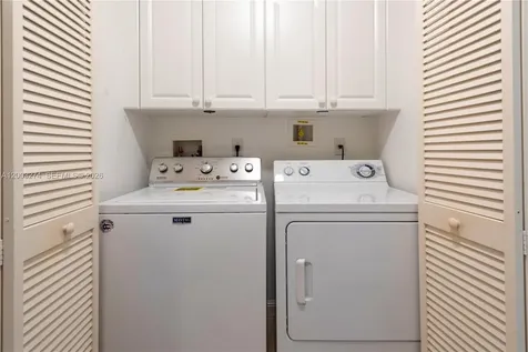 3020 NW 125th Avenue Sunrise FL 33323