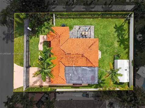 9000 SW 40th Terrace Miami FL 33165
