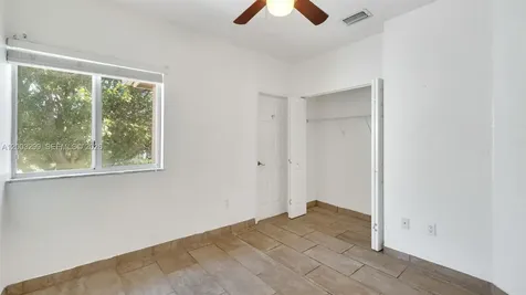 1916 SE 23rd Avenue Homestead FL 33035