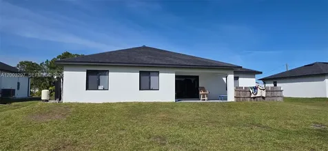2615 40th Street W Lehigh Acres FL 33971