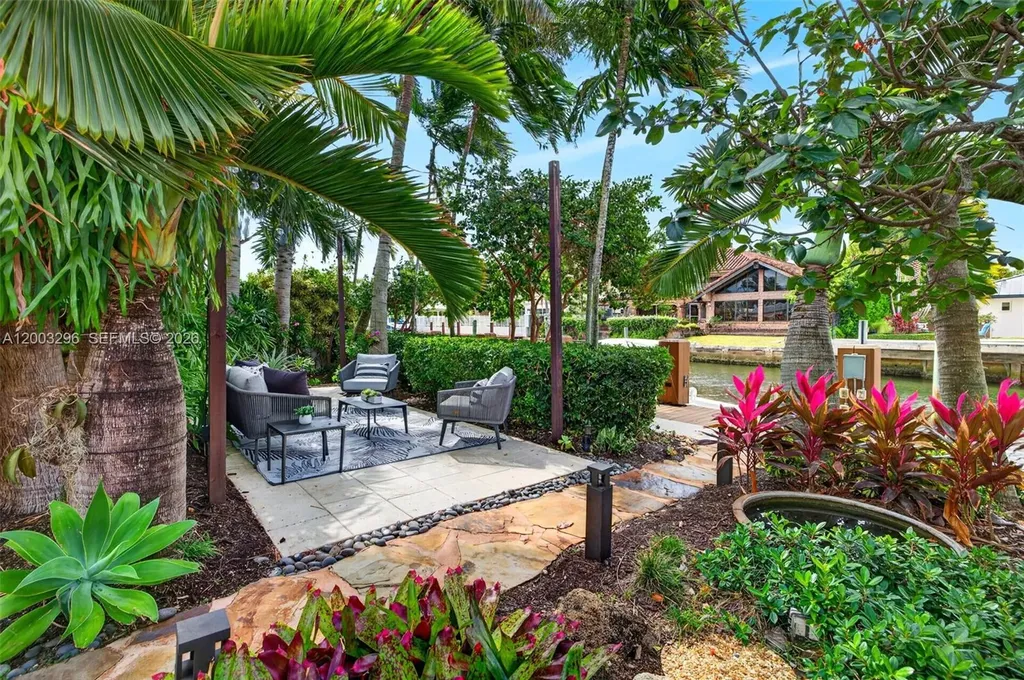 3050 NE 41st Street Fort Lauderdale FL 33308