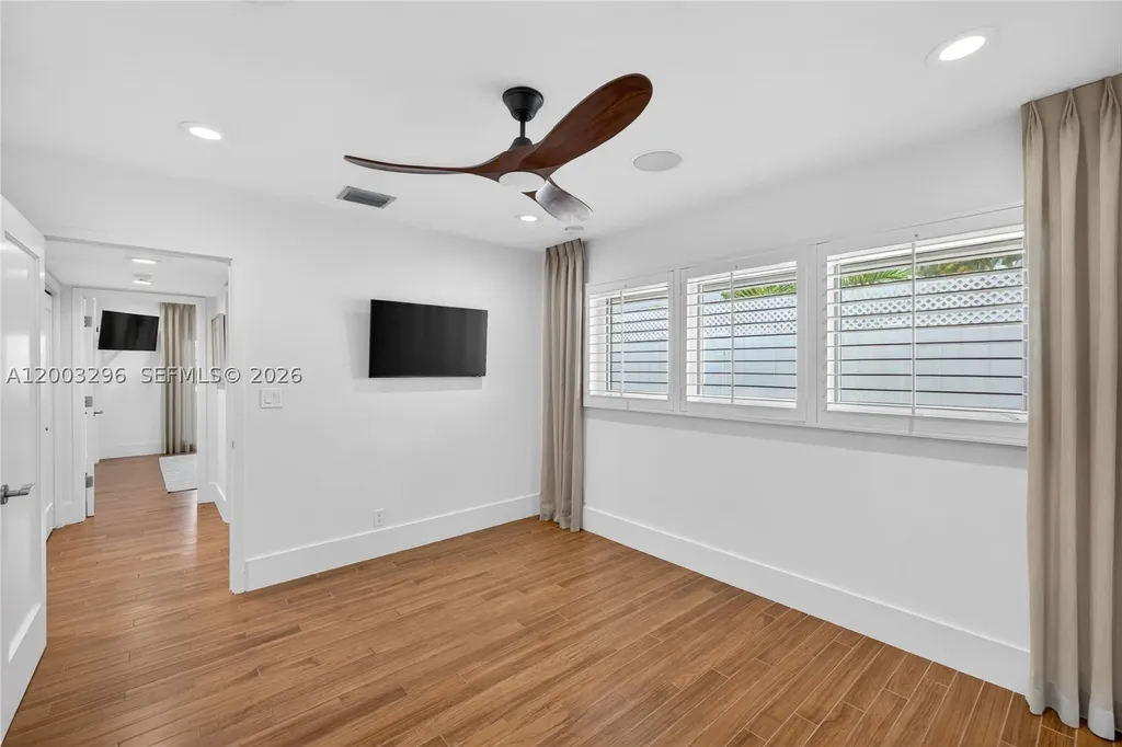 3050 NE 41st Street Fort Lauderdale FL 33308