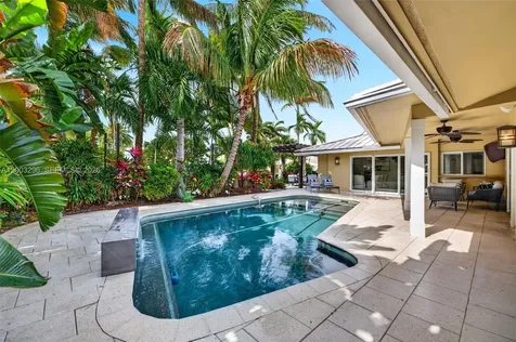 3050 NE 41st Street Fort Lauderdale FL 33308