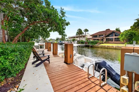 3050 NE 41st Street Fort Lauderdale FL 33308