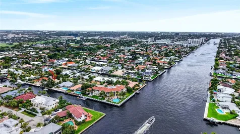 3050 NE 41st Street Fort Lauderdale FL 33308