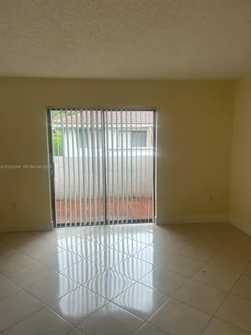 3204 Coral Lake Lane Coral Springs FL 33065