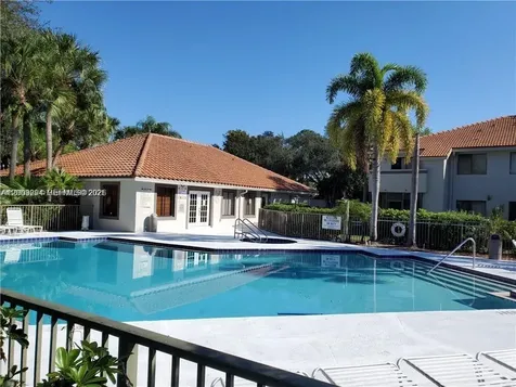 3204 Coral Lake Lane Coral Springs FL 33065