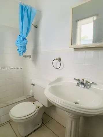 1843 Dewey Street Hollywood FL 33020