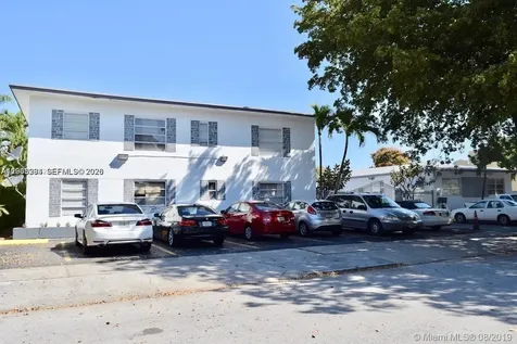 1843 Dewey Street Hollywood FL 33020