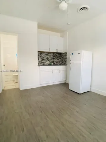 1843 Dewey Street Hollywood FL 33020