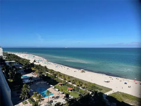 2555 Collins Avenue Miami Beach FL 33140