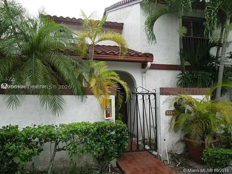 323 Ives Dairy Road Miami FL 33179