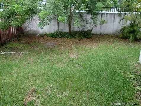 323 Ives Dairy Road Miami FL 33179