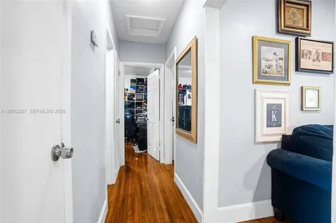 899 E Country Club Circle Plantation FL 33317
