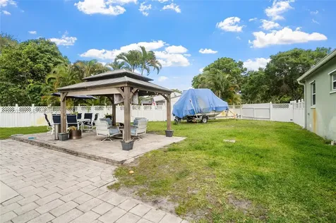 899 E Country Club Circle Plantation FL 33317