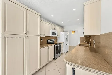 2832 NW 10th Avenue Wilton Manors FL 33311