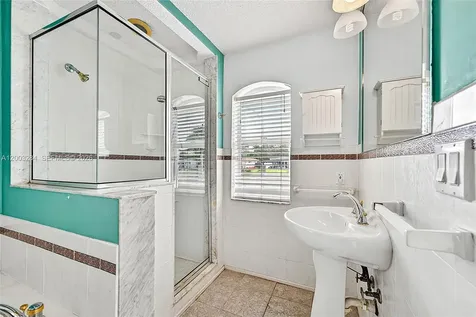 2832 NW 10th Avenue Wilton Manors FL 33311