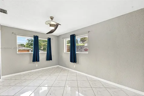 2832 NW 10th Avenue Wilton Manors FL 33311