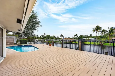 2832 NW 10th Avenue Wilton Manors FL 33311