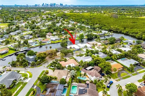 2832 NW 10th Avenue Wilton Manors FL 33311