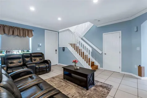 846 NW 135th Terrace Pembroke Pines FL 33028