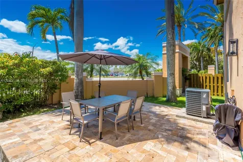 846 NW 135th Terrace Pembroke Pines FL 33028