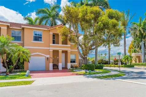 846 NW 135th Terrace Pembroke Pines FL 33028