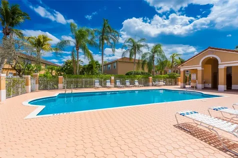 846 NW 135th Terrace Pembroke Pines FL 33028
