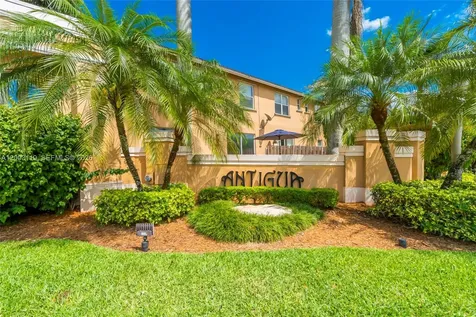 846 NW 135th Terrace Pembroke Pines FL 33028
