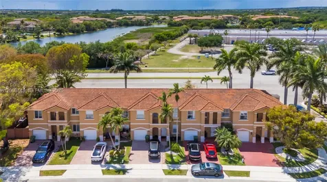 846 NW 135th Terrace Pembroke Pines FL 33028