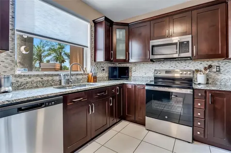 846 NW 135th Terrace Pembroke Pines FL 33028