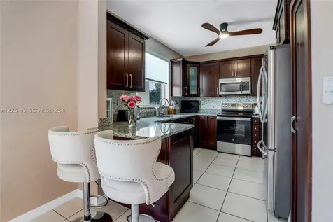 846 NW 135th Terrace Pembroke Pines FL 33028