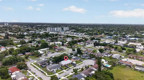 5814 Cleveland Street Hollywood FL 33021