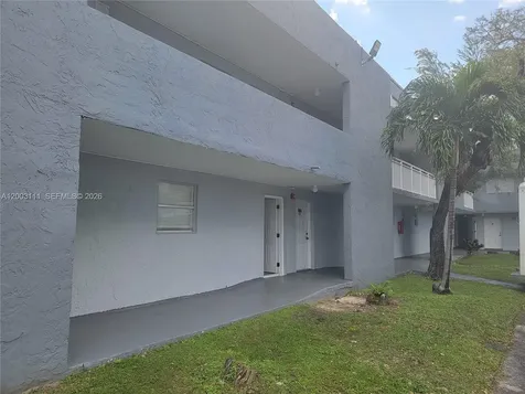 9371 Fontainebleau Boulevard Miami FL 33172