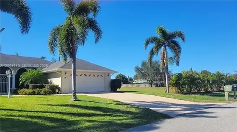 126/128 Tangerine Road Lake Placid FL 33852