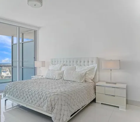 1100 Biscayne Boulevard Miami FL 33132