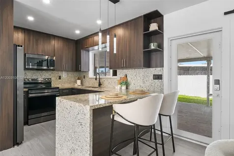 1000 NW 16th Avenue Homestead FL 33030