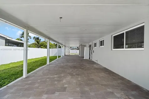 1000 NW 16th Avenue Homestead FL 33030