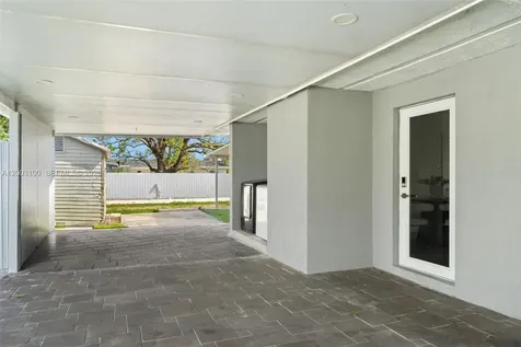 1000 NW 16th Avenue Homestead FL 33030