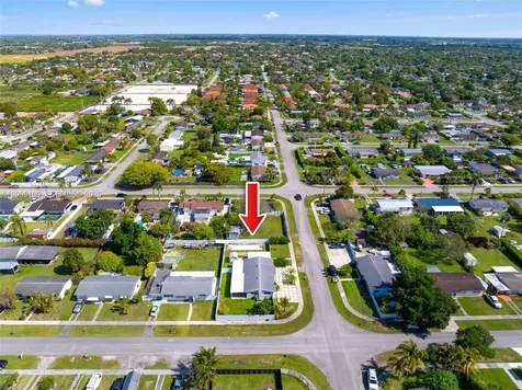 1000 NW 16th Avenue Homestead FL 33030
