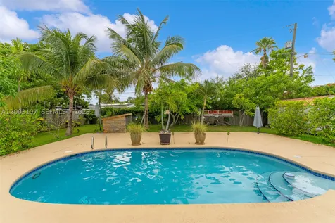 20301 SW 105th Avenue Cutler Bay FL 33189