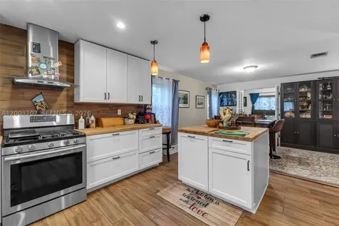 20301 SW 105th Avenue Cutler Bay FL 33189