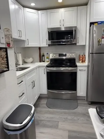 9350 Fontainebleau Boulevard Miami FL 33172