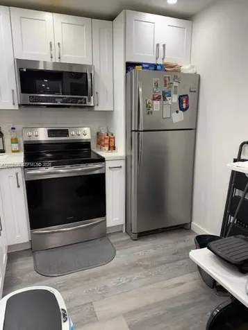 9350 Fontainebleau Boulevard Miami FL 33172