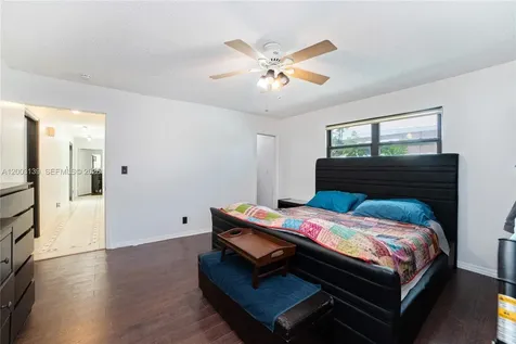 614 NE 3rd Street Dania Beach FL 33004