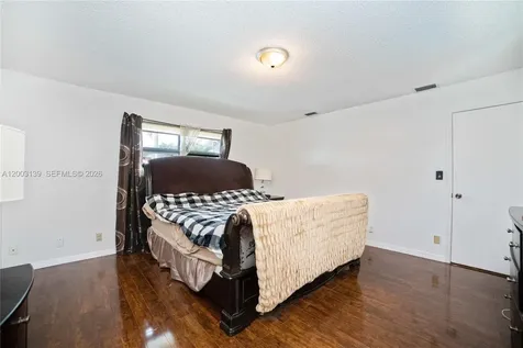 614 NE 3rd Street Dania Beach FL 33004