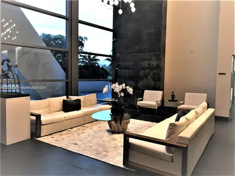 888 Biscayne Boulevard Miami FL 33132