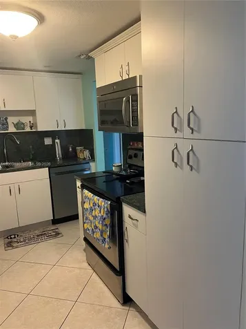 8335 SW 72nd Avenue Miami FL 33143